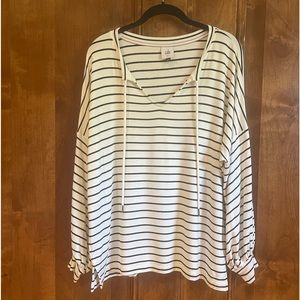 Cabi Relax Game Day Striped Soft Sweatshirt. Balloon Sleeves. New w/o tags
